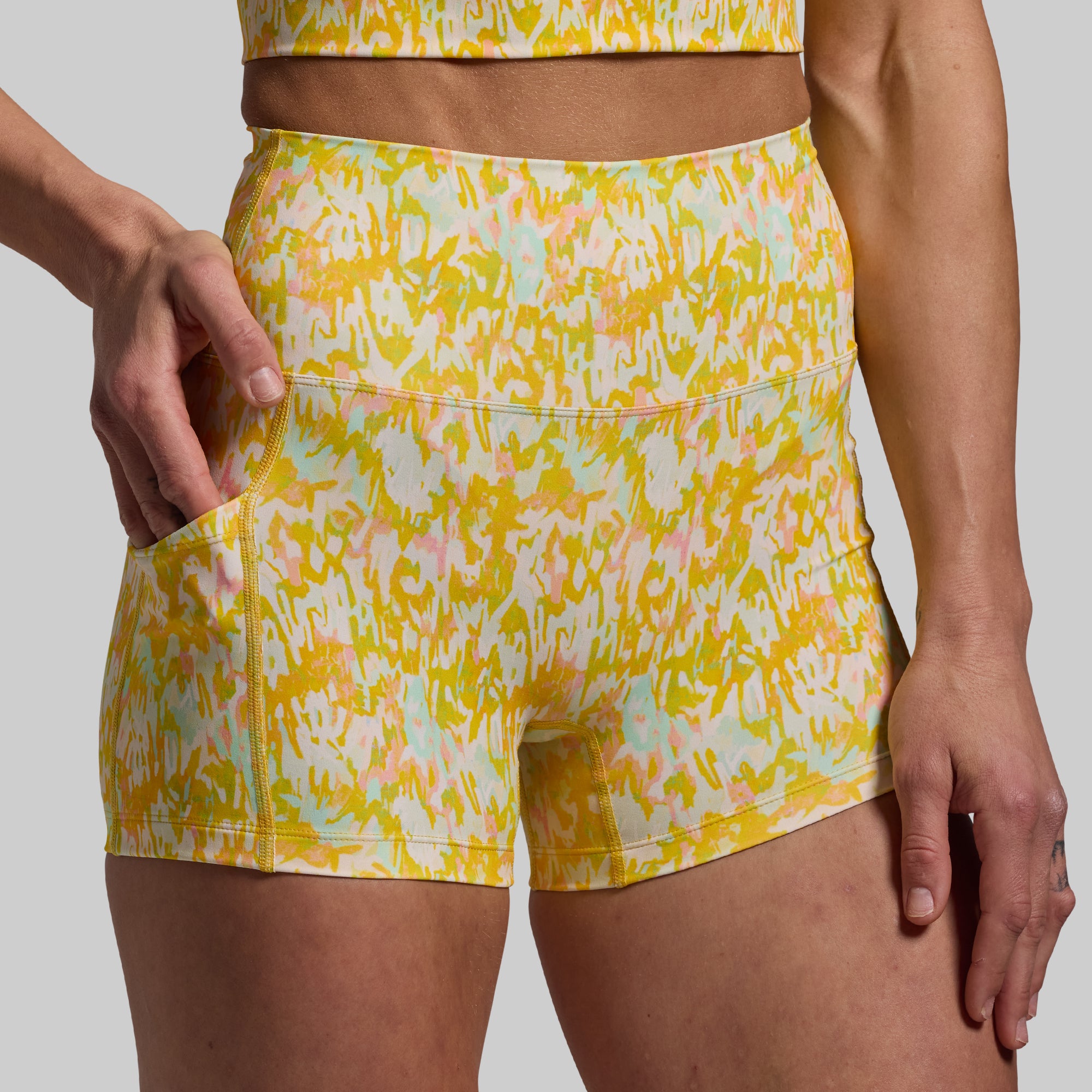 Synergy Short (Sunburst)