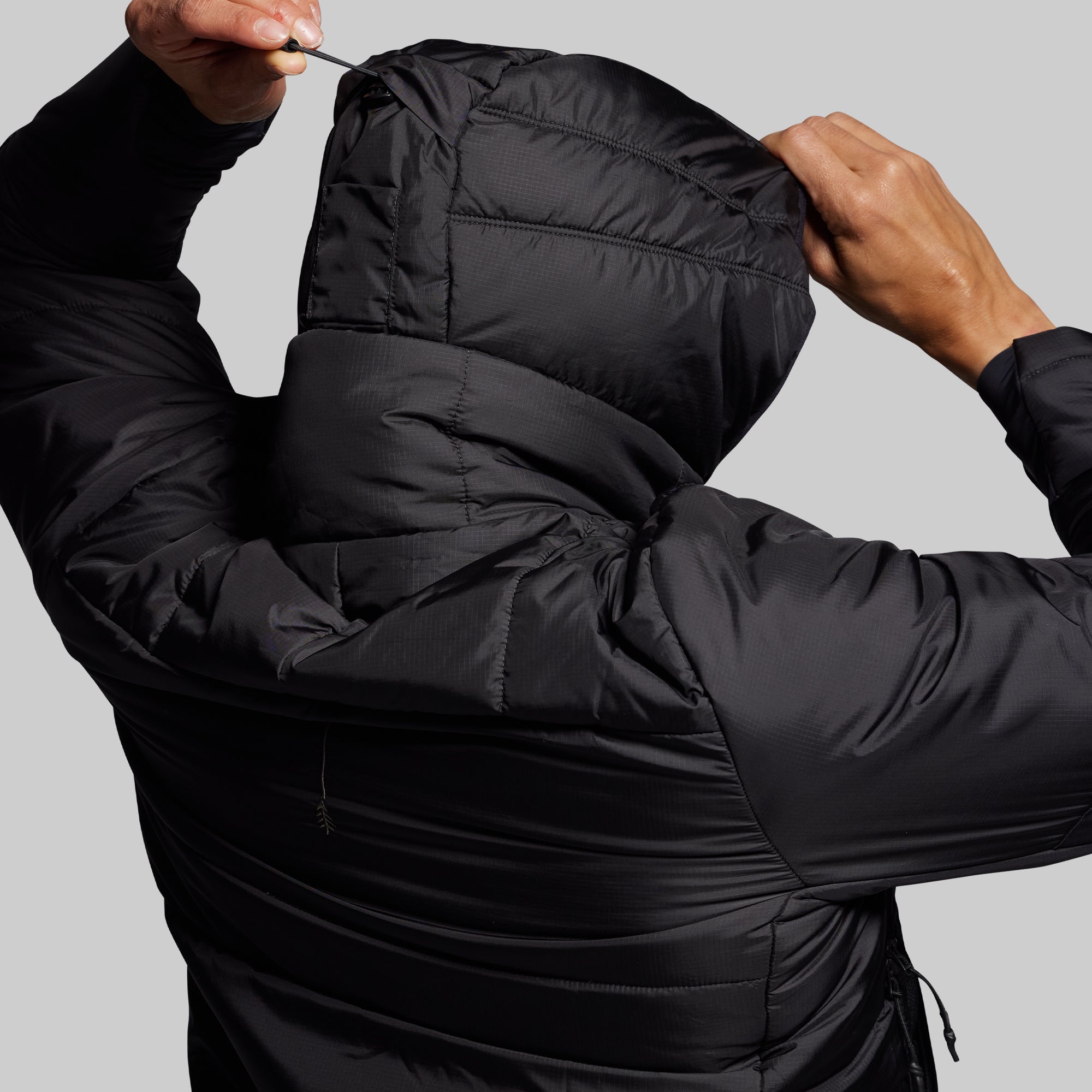 Women's Tundra Jacket 2.0 (Black) - Image 4
