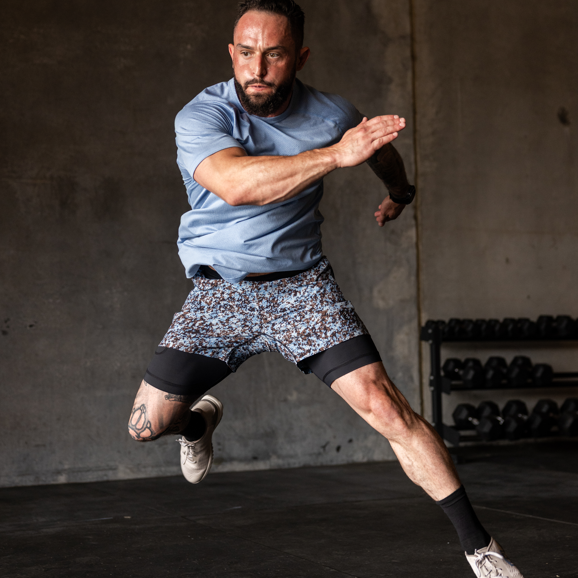 Versatile Short w/ Compression 5 (Speckle) - Image 2