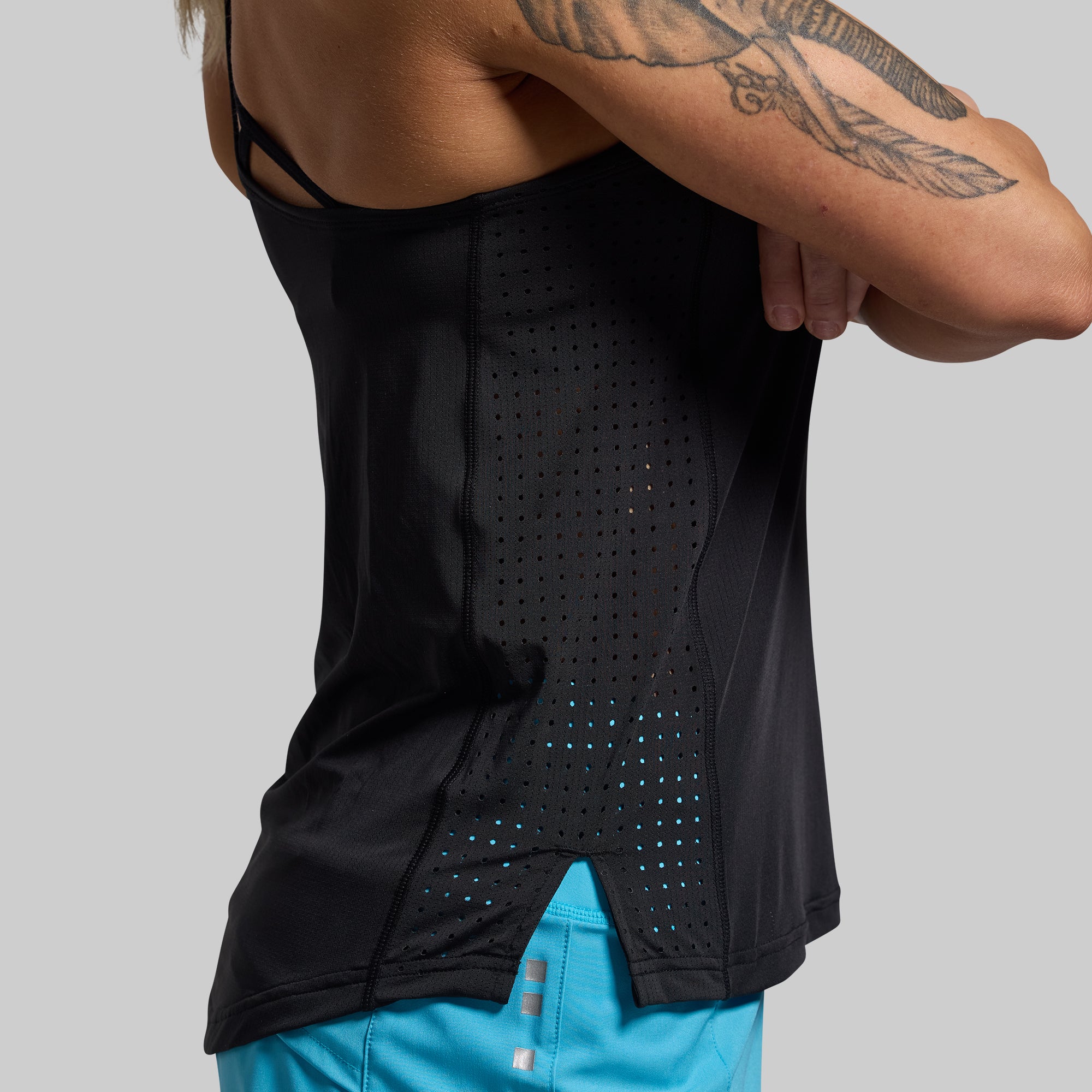 Women's Endurance Tank (Black) - Image 4