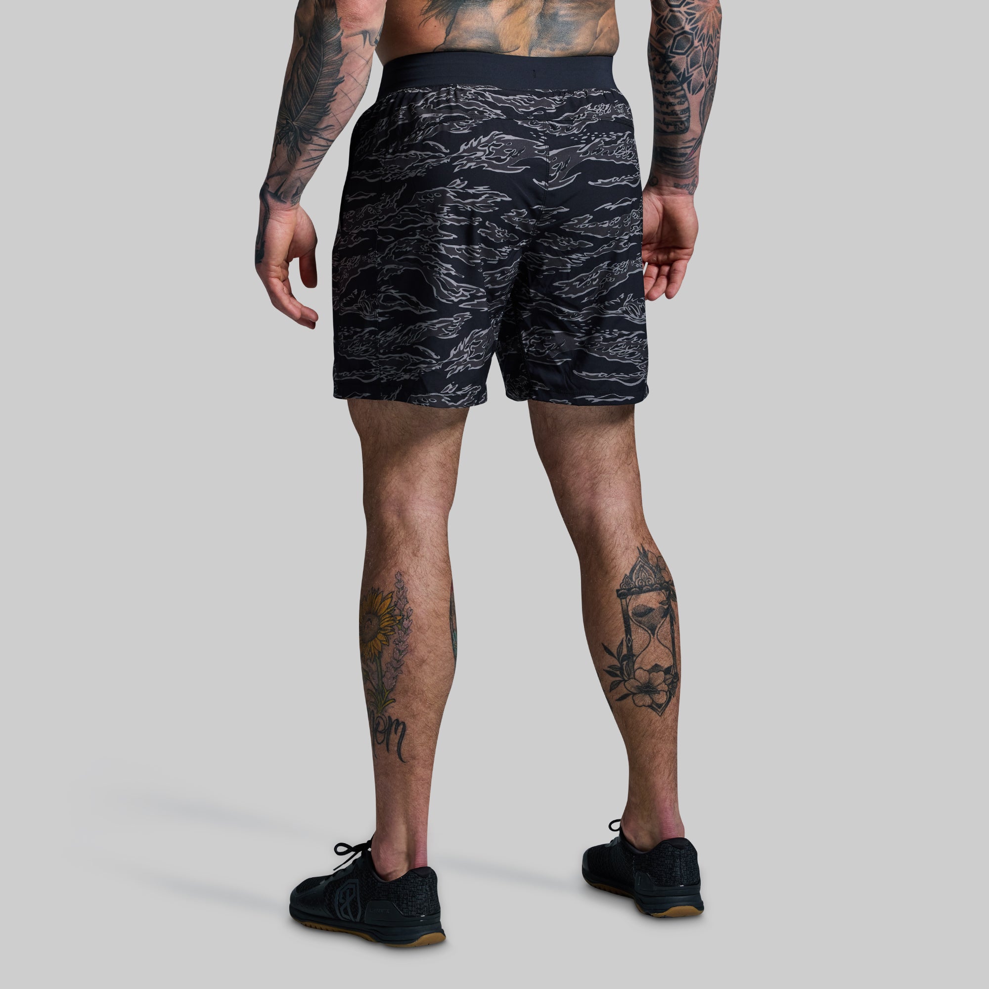 Versatile Short w/ Compression 7 (Night Tiger) - Image 3