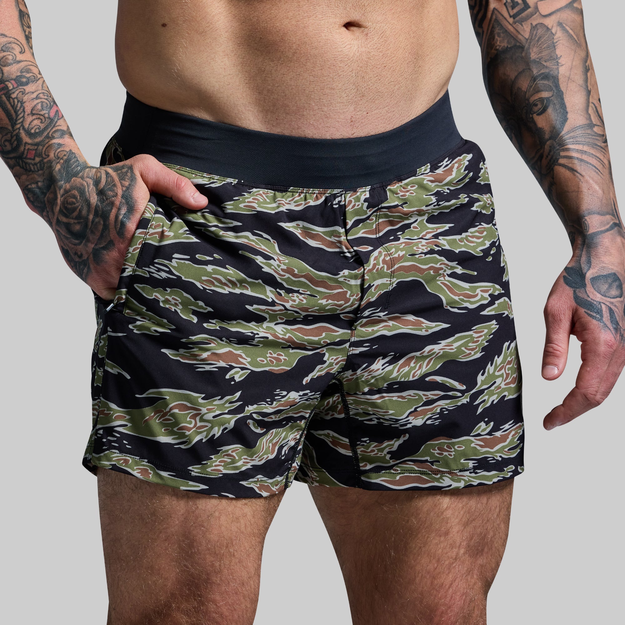 Versatile Short w/ Compression 5 (Jungle Tiger) - Image 4