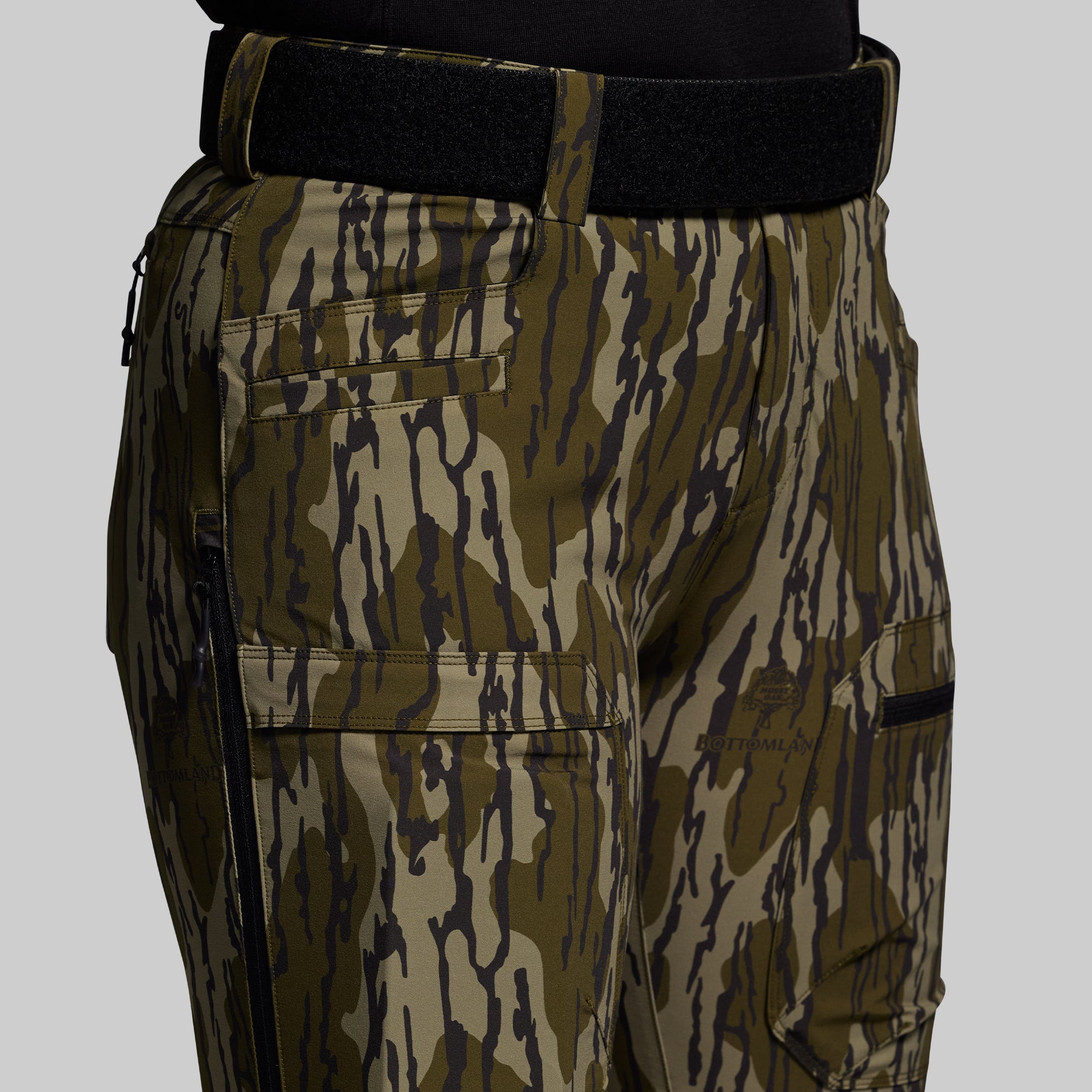 Women's Frontier Pant 2.0 (Mossy Oak® Original Bottomland® 2025) - Image 9