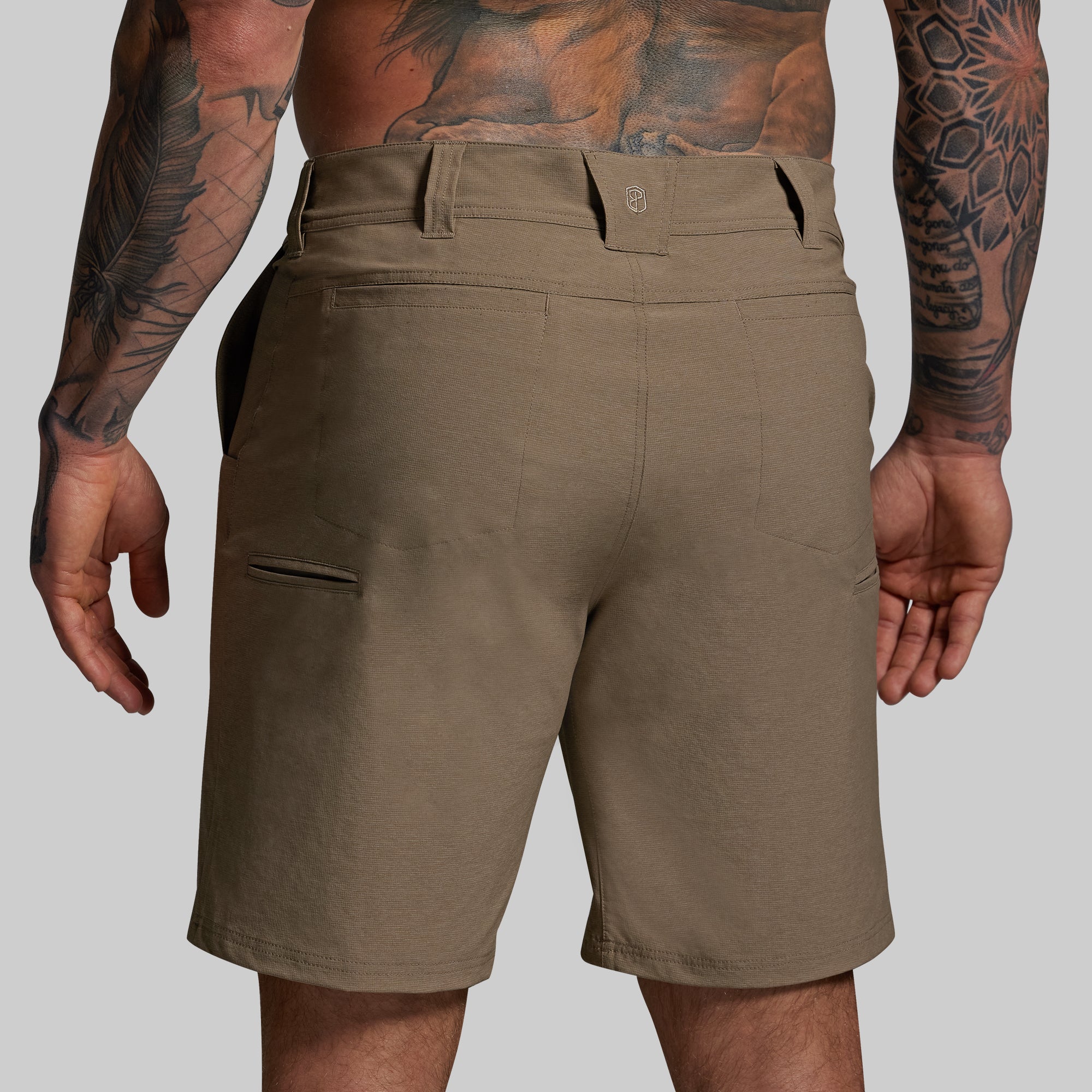 Traverse Short 9 (Khaki) - Image 4