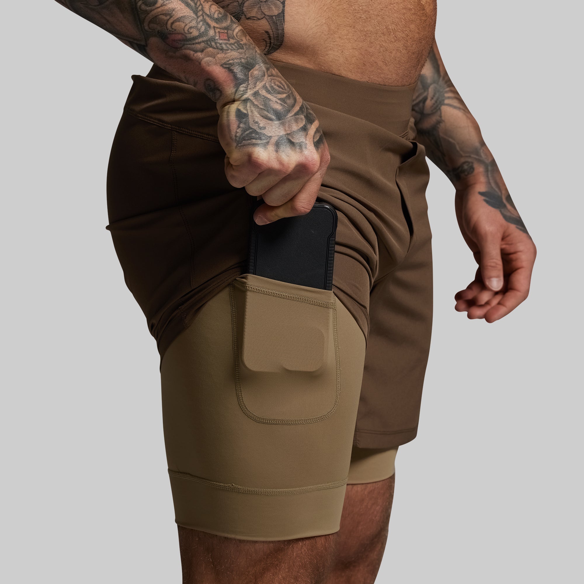 Versatile Short w/ Compression 9 (Coyote Brown) - Image 2