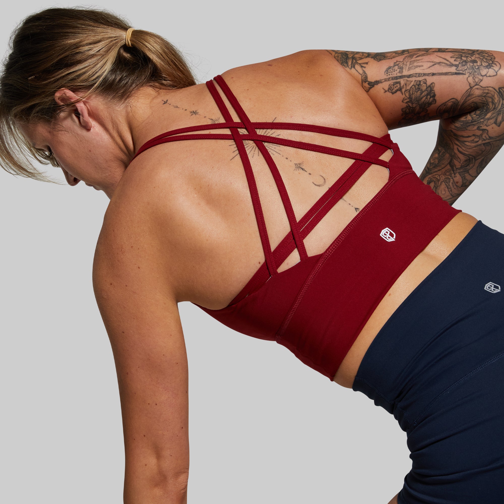 Crossfire Original Sports Bra (Brand Strength-Wine)