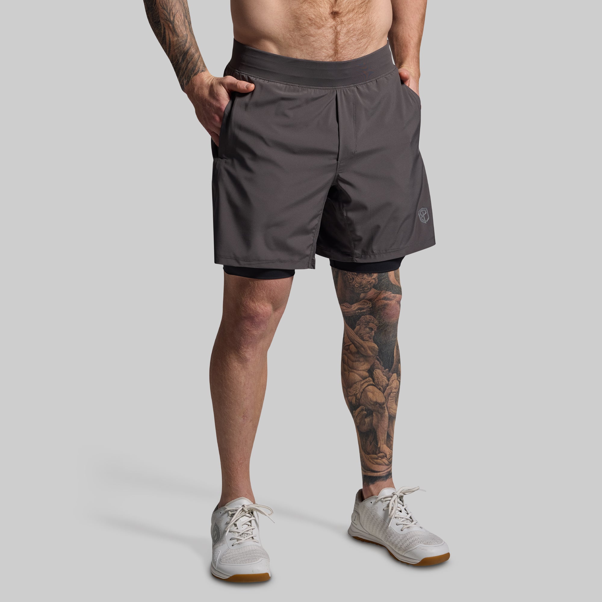 Versatile Short w/ Compression 7 (Gunmetal)