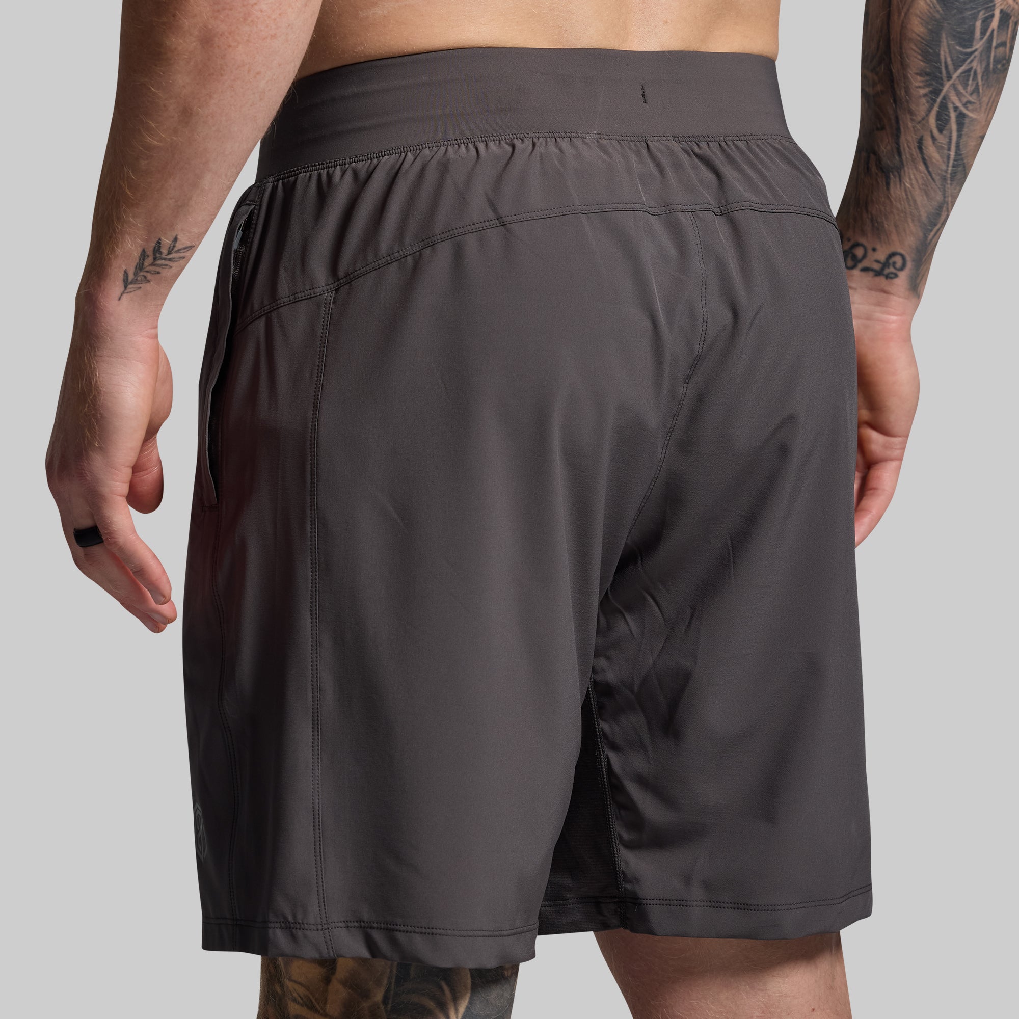 Versatile Short 9 (Gunmetal) - Image 4