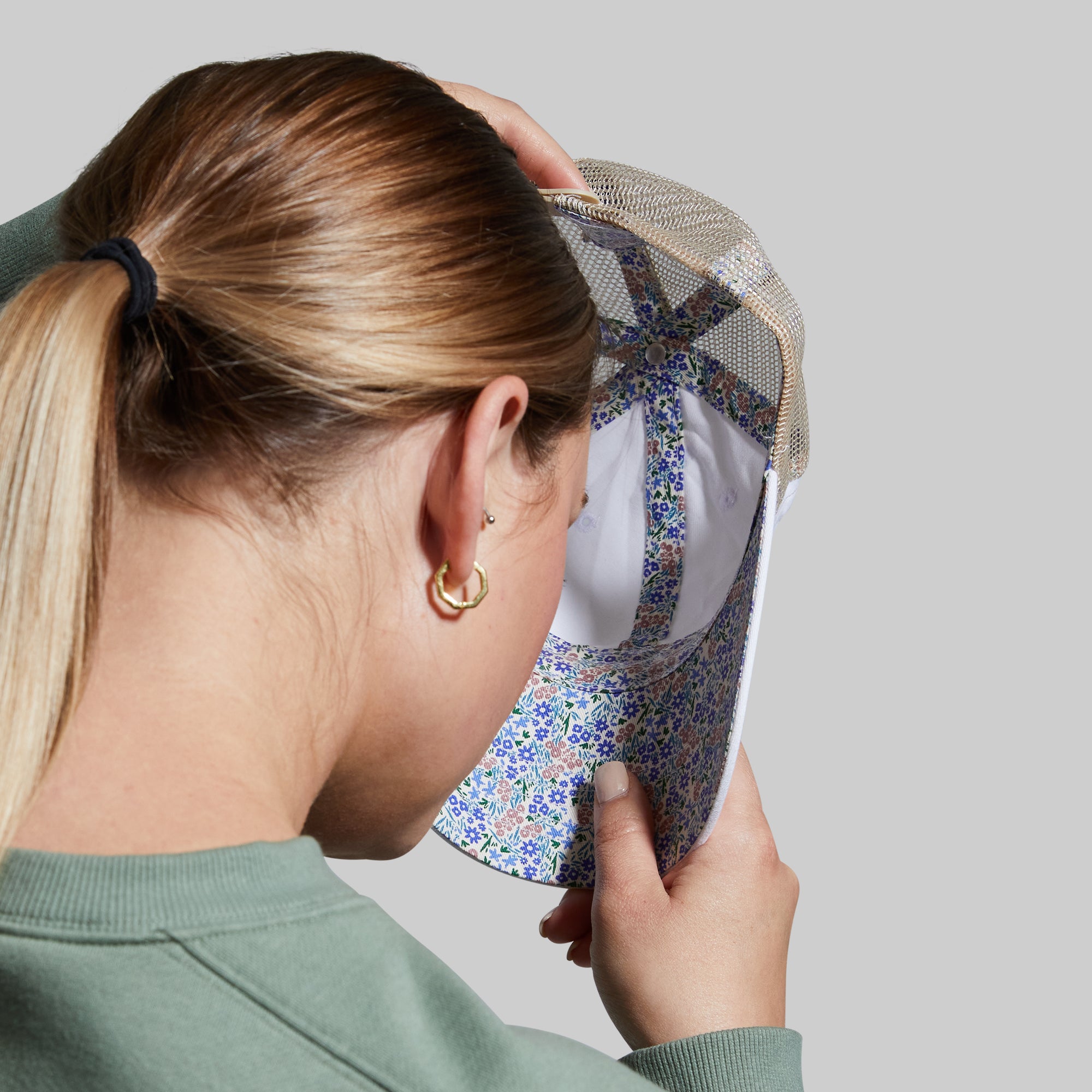 Relax Hat (White/Floral) - Image 2